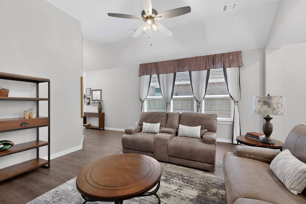 2541 Stella Lane, Northlake, TX 76247