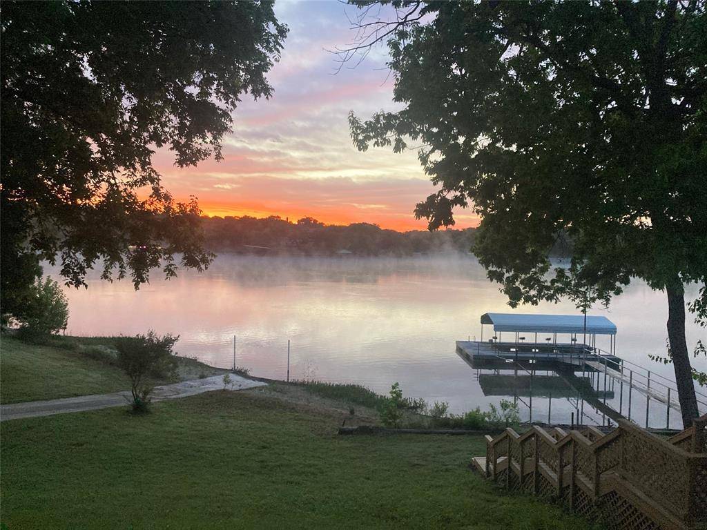 94 Arend Drive, Gainesville, TX 76240