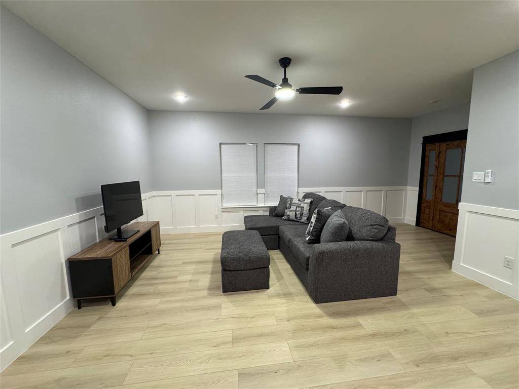 401 E Walnut Street, Hillsboro, TX 76645