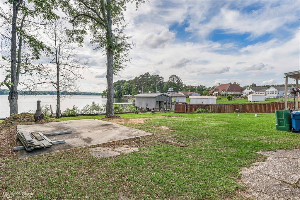 1589 Airport Loop, Homer, LA 71040