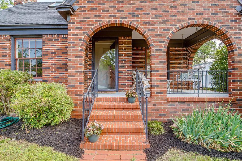 4328 Lovell Avenue, Fort Worth, TX 76107