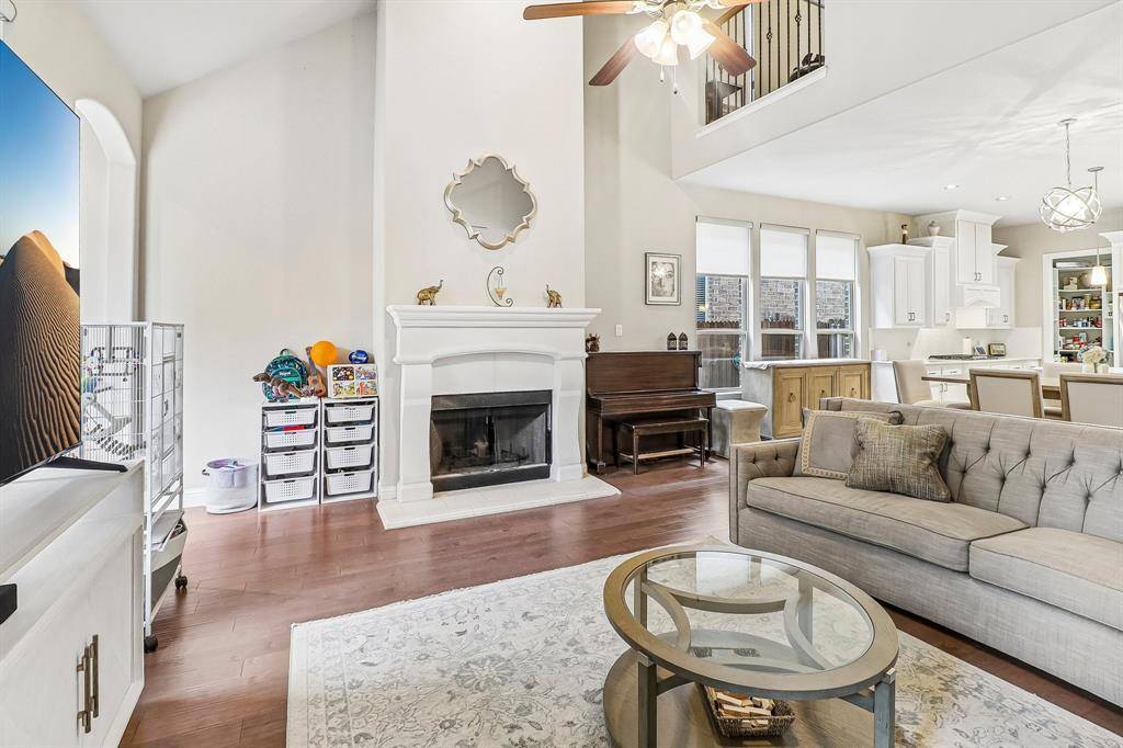 7104 Chelsea Drive, North Richland Hills, TX 76180