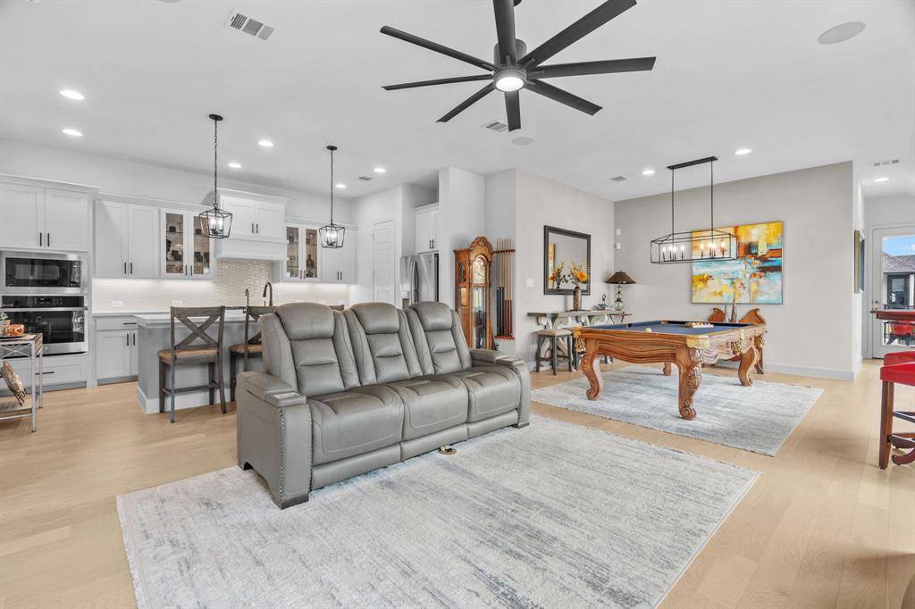 2141 Eastus Lane, Fort Worth, TX 76008