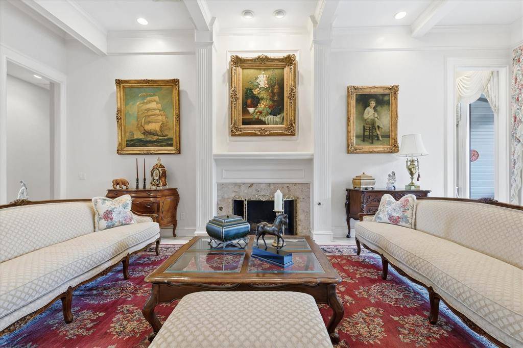 4823 Spyglass Drive, Dallas, TX 75287