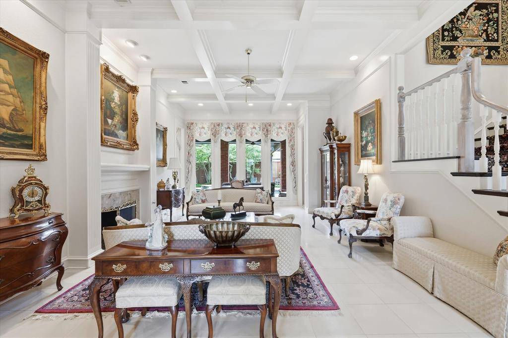 4823 Spyglass Drive, Dallas, TX 75287