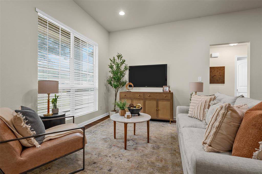 204 Hawk Ridge, Lacy Lakeview, TX 76705