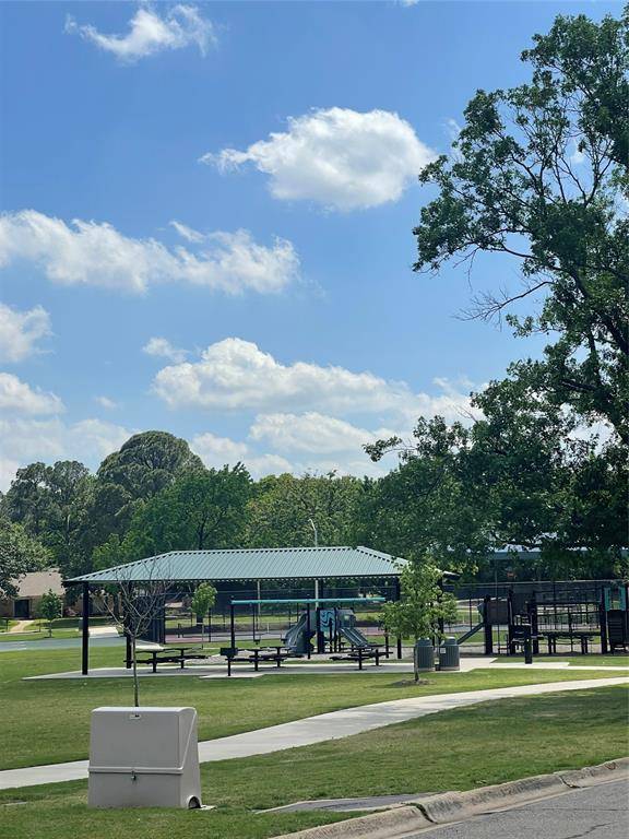 1716-1718 Stonegate Drive, Denton, TX 76205