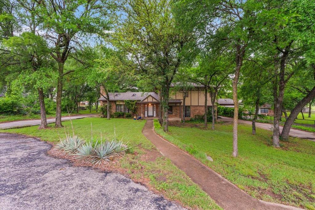 220 Annetta, Willow Park, TX 76087