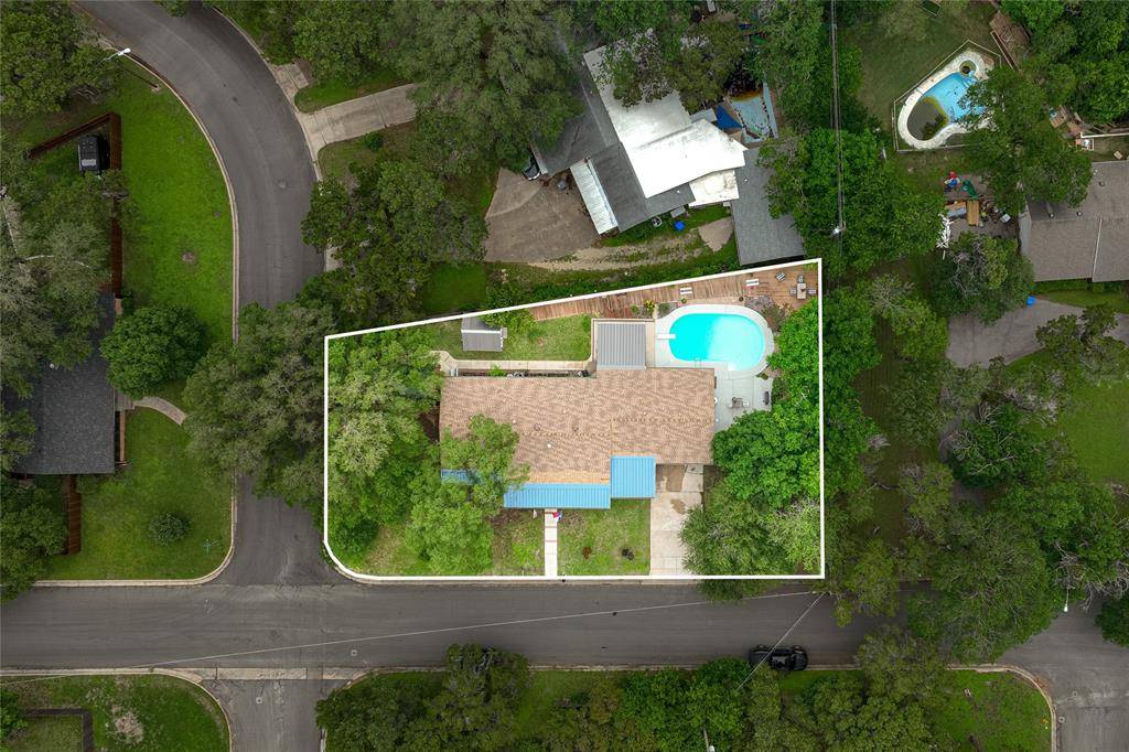 2200 Gregory Lane, Waco, TX 76708