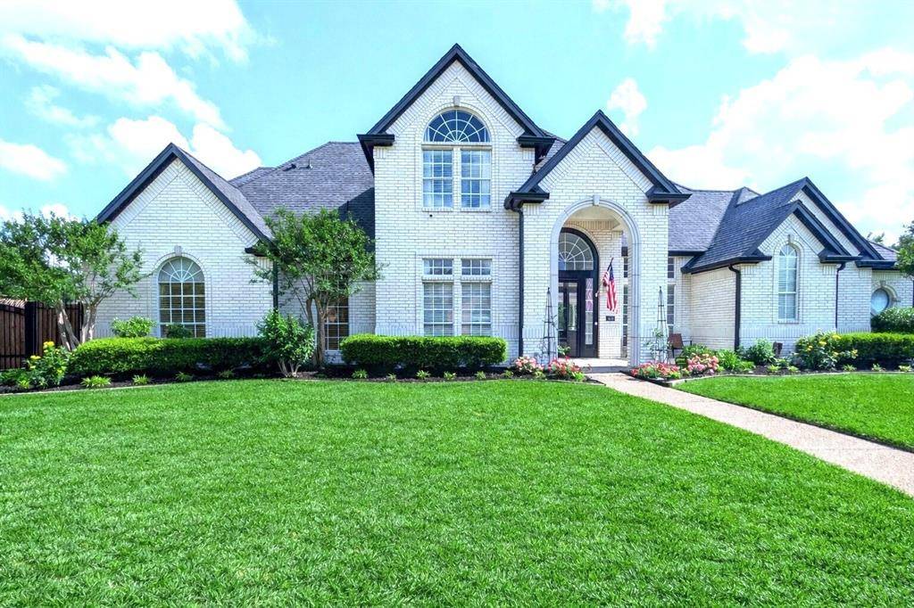 1616 Village Trail, Keller, TX 76248