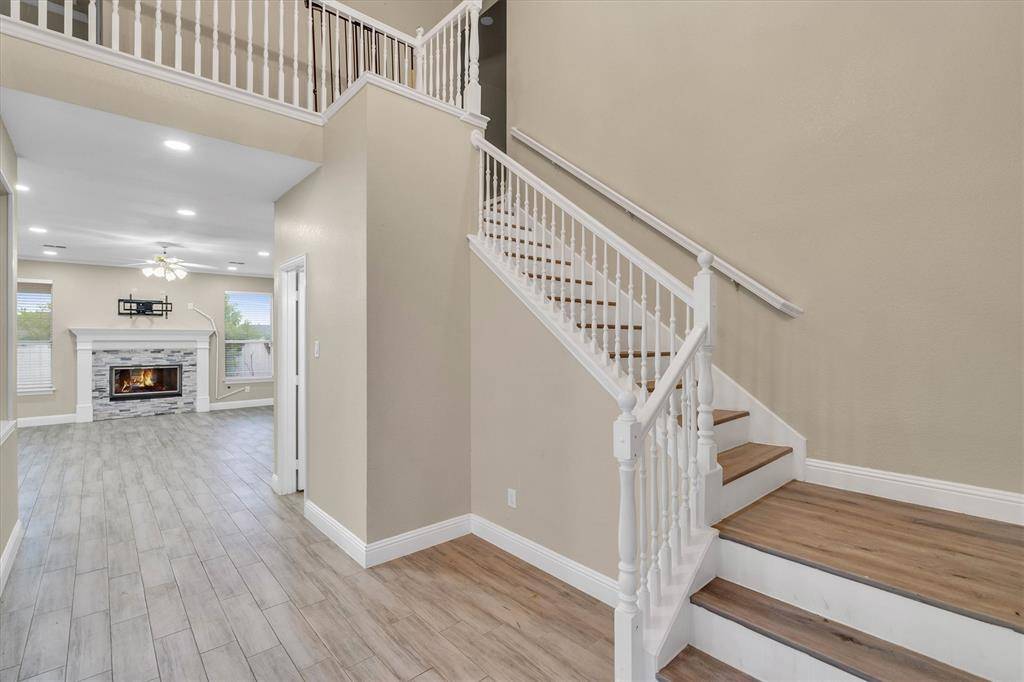 233 Keswick Lane, Mesquite, TX 75150