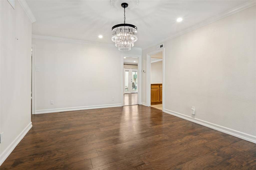 4820 Amesbury Drive #E130, Dallas, TX 75206