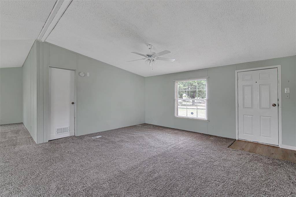 140 H And O Lane, Alvarado, TX 76009