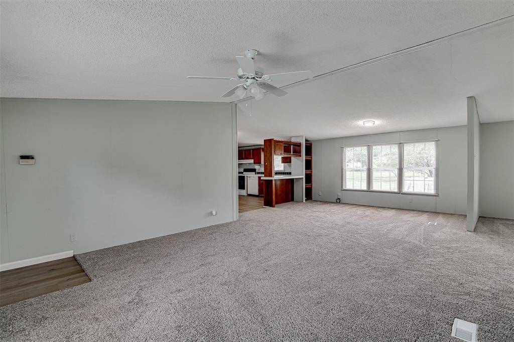 140 H And O Lane, Alvarado, TX 76009