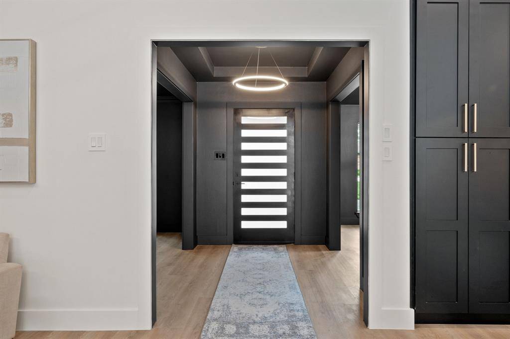 6606 Sawmill Road, Dallas, TX 75252