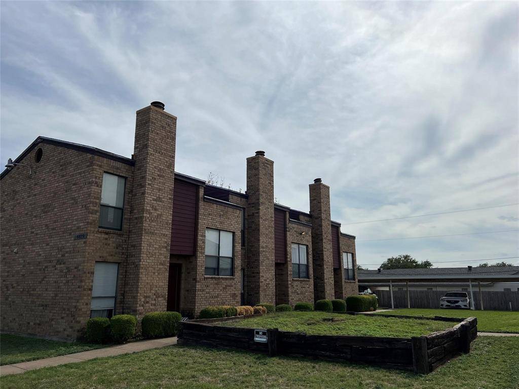 4825 DIAZ Avenue #3, Fort Worth, TX 76107