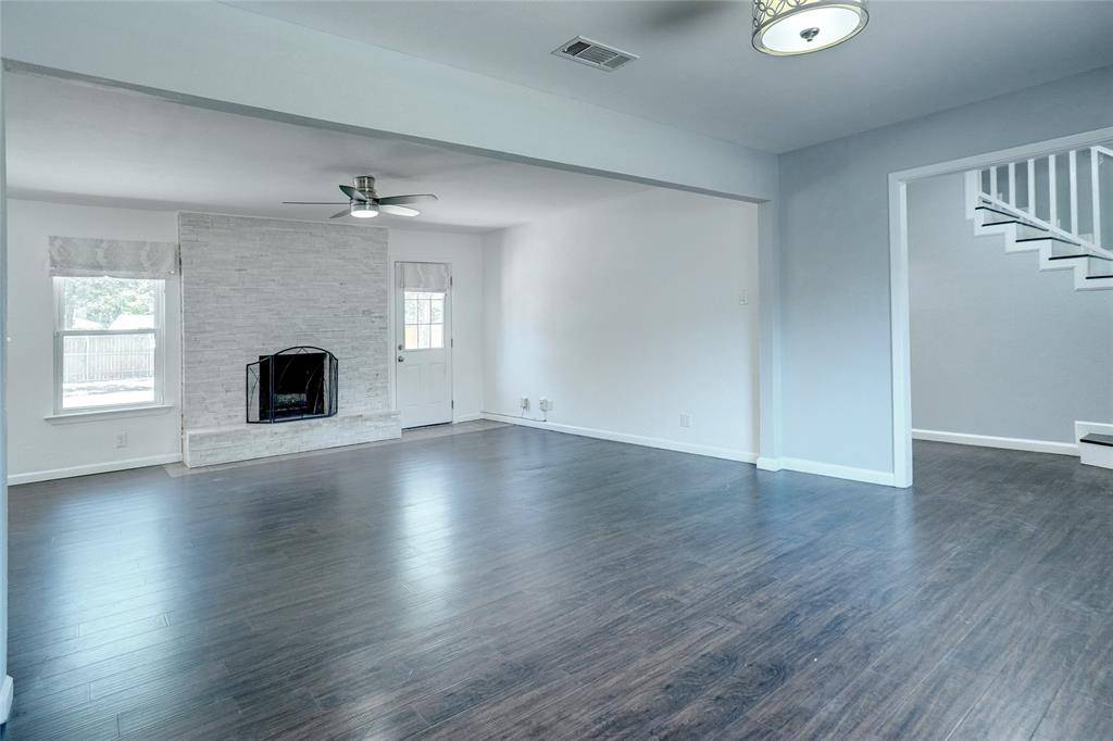 1104 Shady Pine Court, Bedford, TX 76021