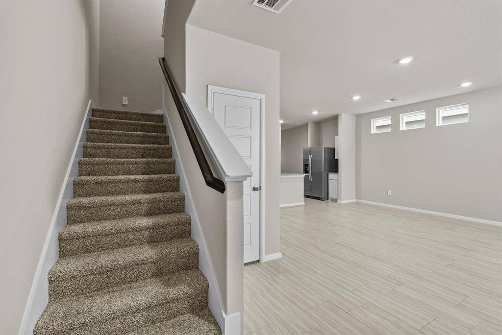 3053 Pecan Farm Lane, Fort Worth, TX 76140