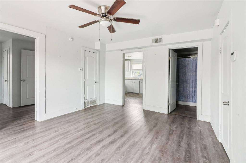 1906 Grainger Street, Fort Worth, TX 76110