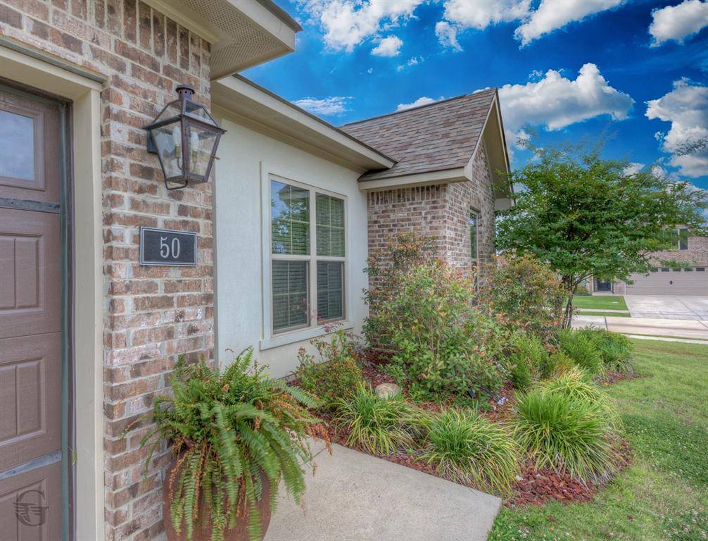 50 High Water Drive, Benton, LA 71006