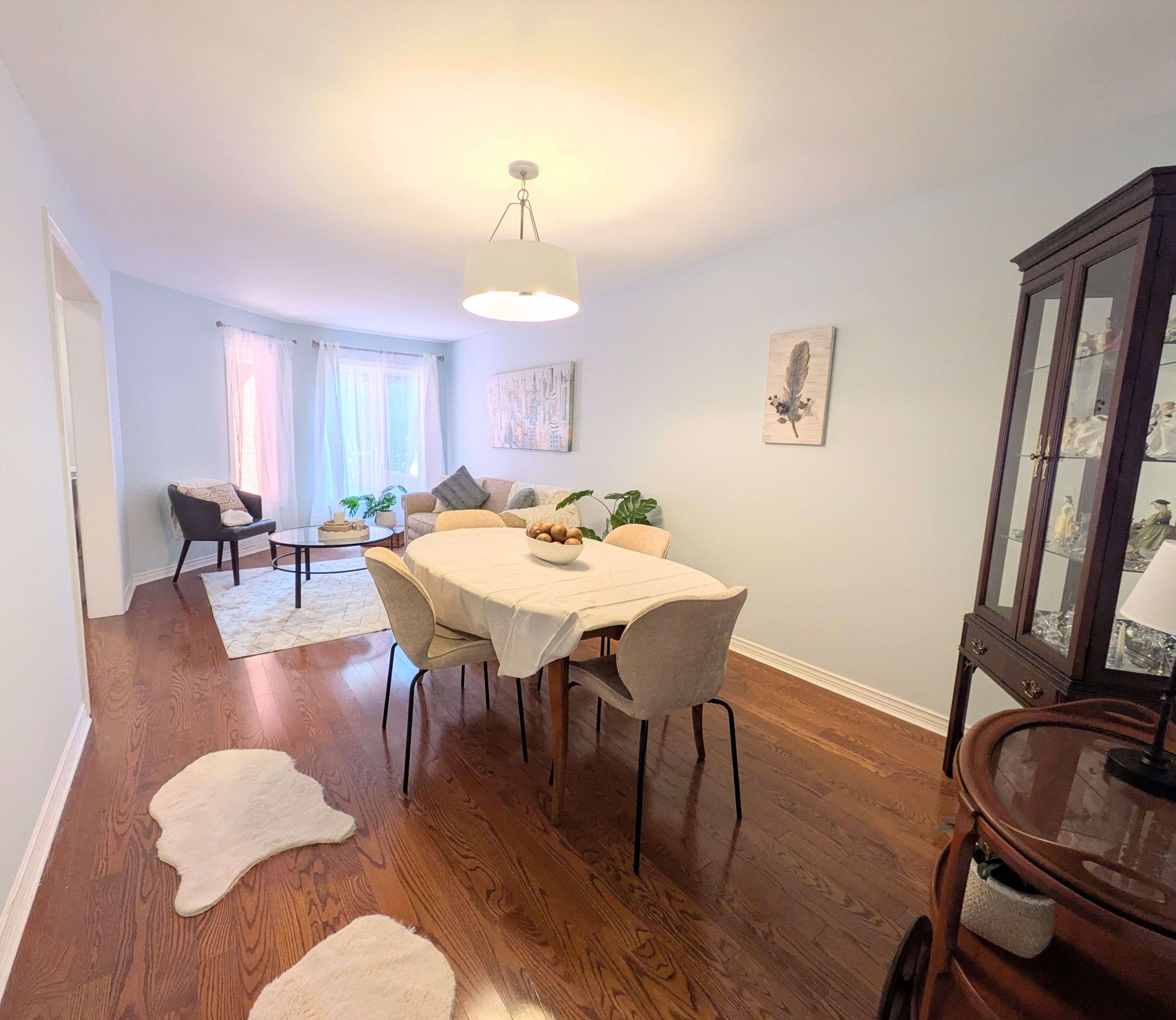 2096 Blacksmith LN, Oakville, ON L6M 3A3