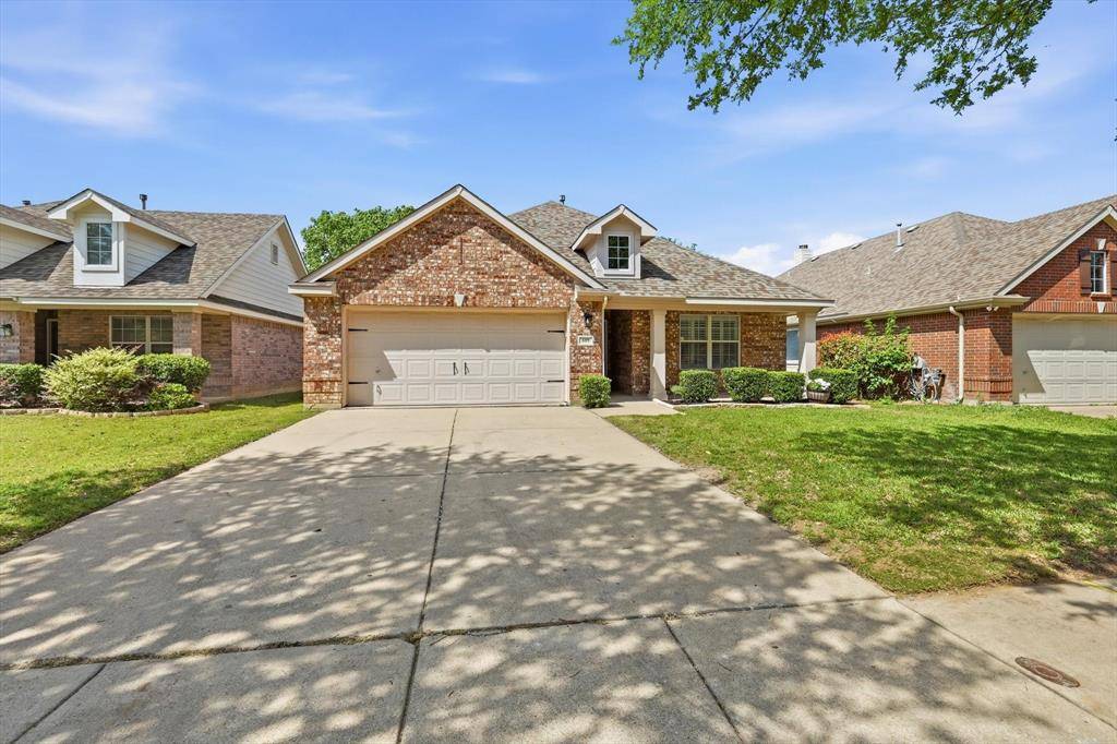 609 Darlington Trail, Fort Worth, TX 76131