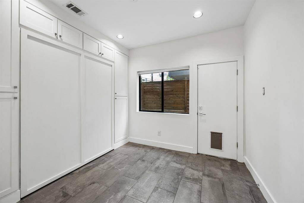 1851 Summit Avenue #4, Dallas, TX 75206