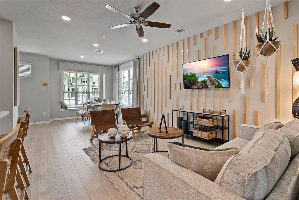 1896 Indigo Lane #15, Heartland, TX 75114