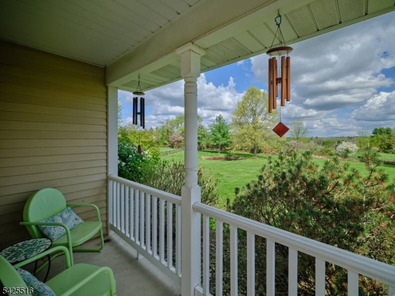 18 Linvale Rd, East Amwell Twp., NJ 08551