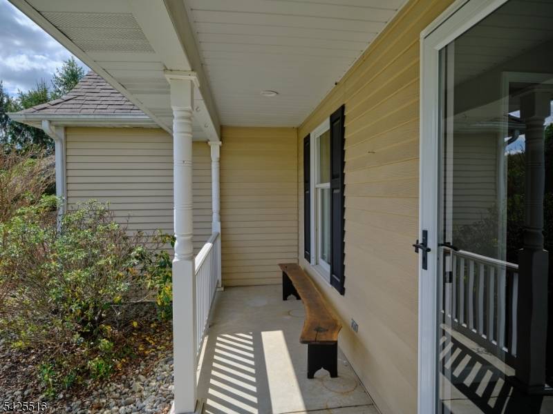 18 Linvale Rd, East Amwell Twp., NJ 08551