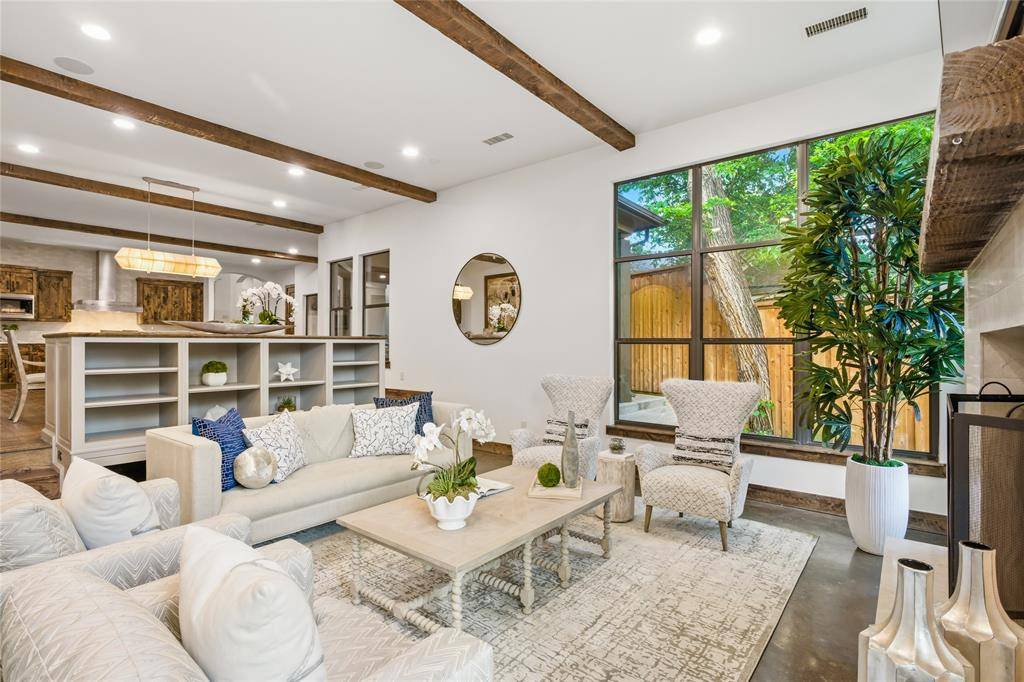 7106 La Vista Drive, Dallas, TX 75214