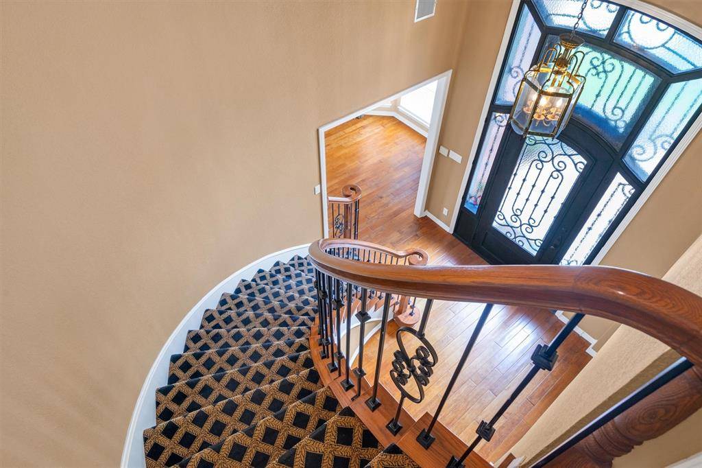 4715 Morris Heights Drive, Arlington, TX 76016