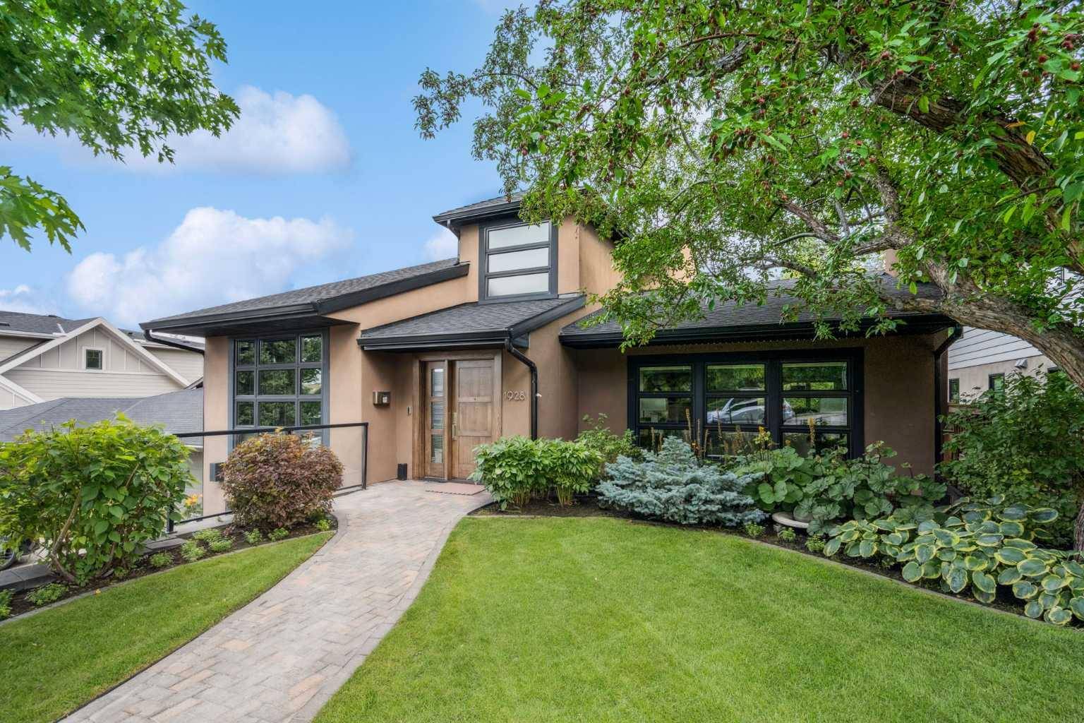 1928 10A ST SW, Calgary, AB T2T 3K1
