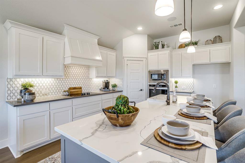 5638 Rutherford Drive, Midlothian, TX 76065