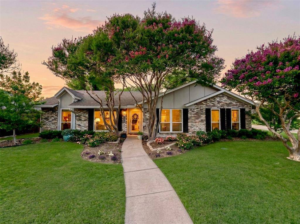 2115 Goldenrod Drive, Richardson, TX 75081