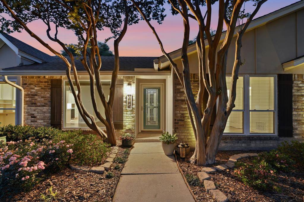 2115 Goldenrod Drive, Richardson, TX 75081