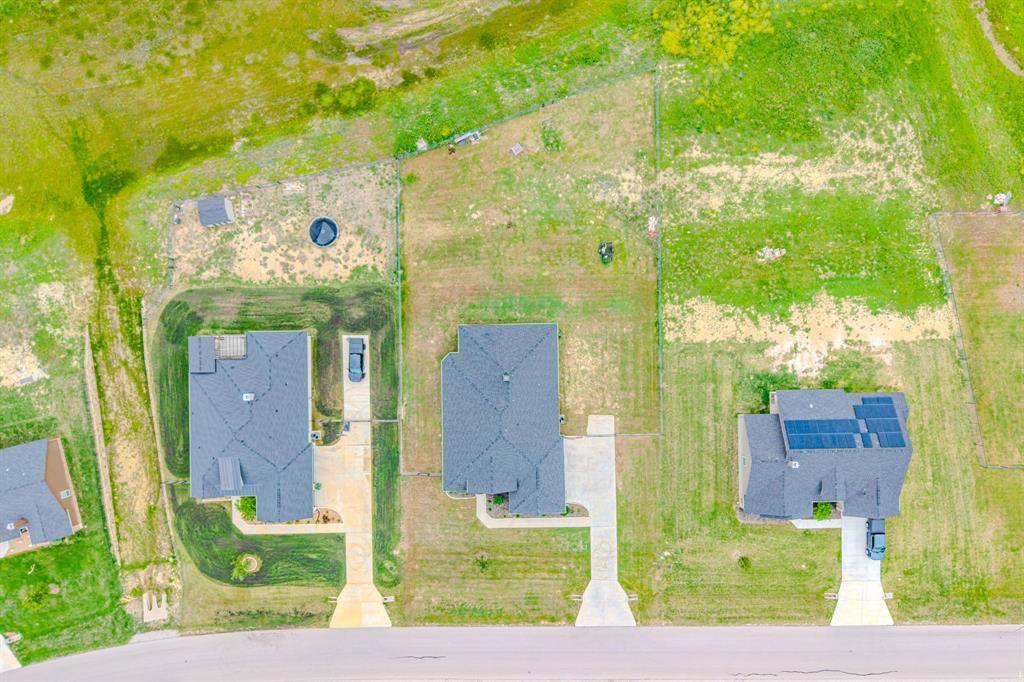 197 Stone Canyon Drive, Rhome, TX 76078