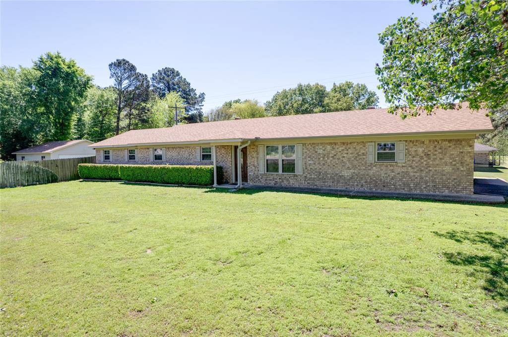 100 Madison Drive, Longview, TX 75603