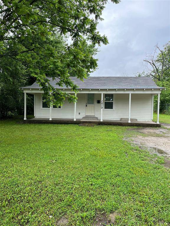 1010 E College Street, Terrell, TX 75160