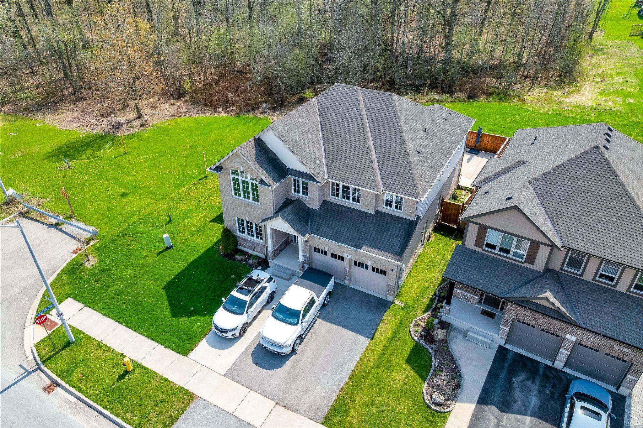 1 Elderberry RD, Thorold, ON L2V 0E7