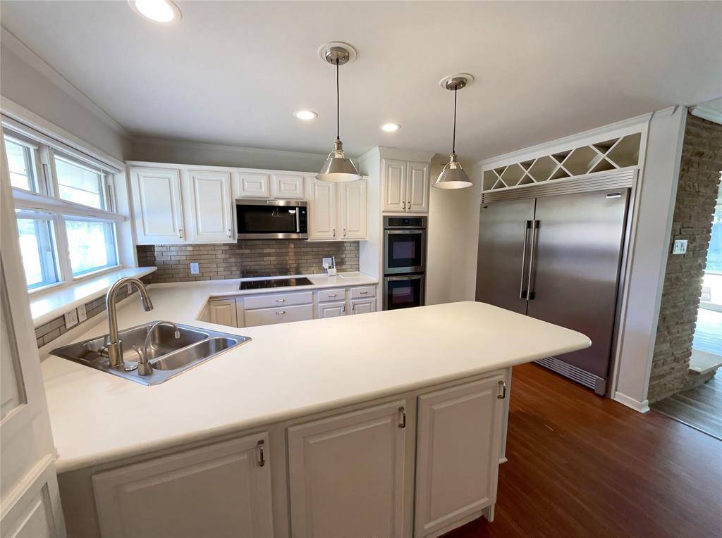 4106 Walnut Hill Lane, Dallas, TX 75229