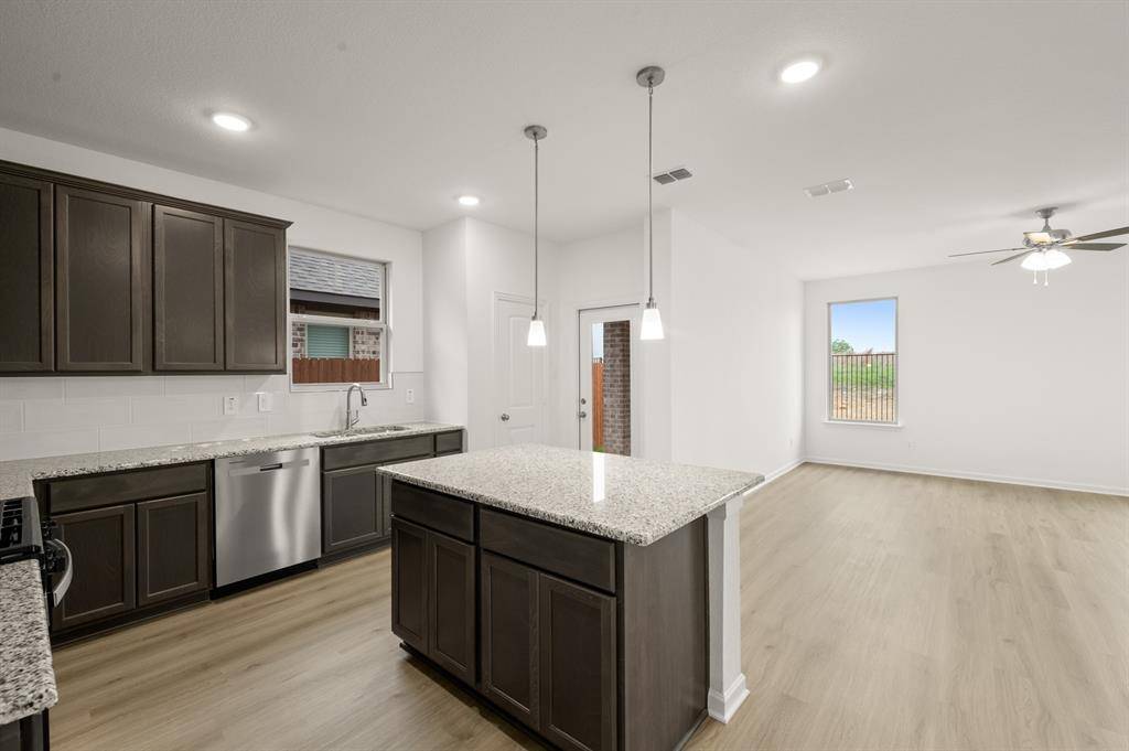 657 Godley Ranch, Godley, TX 76044