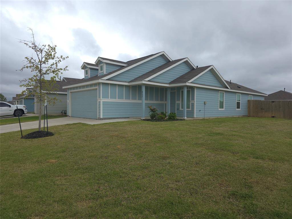 2757 Cobbleview Drive, Fort Worth, TX 76179