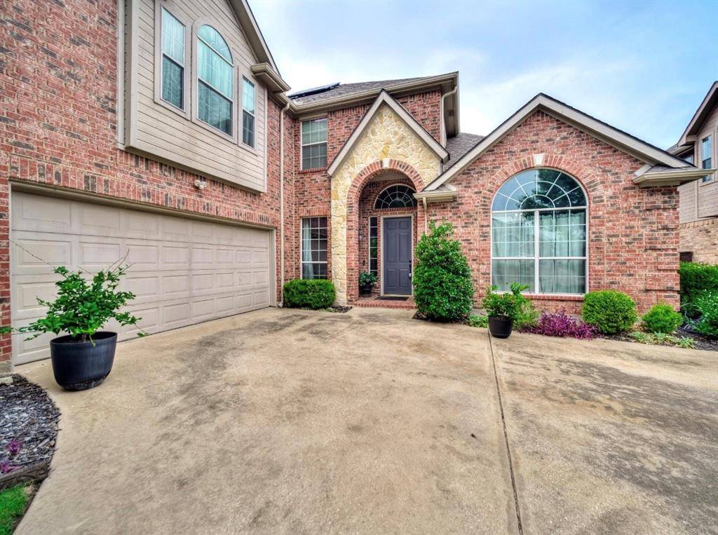 209 Granite Falls Drive, Keller, TX 76248