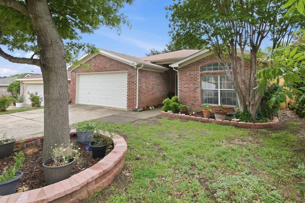 6421 Riverwater Trail, Fort Worth, TX 76179