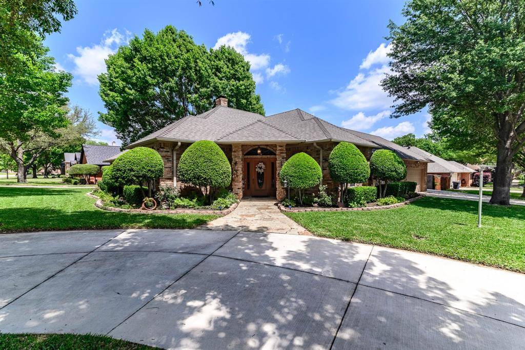 1 Kimberly Court, Mansfield, TX 76063