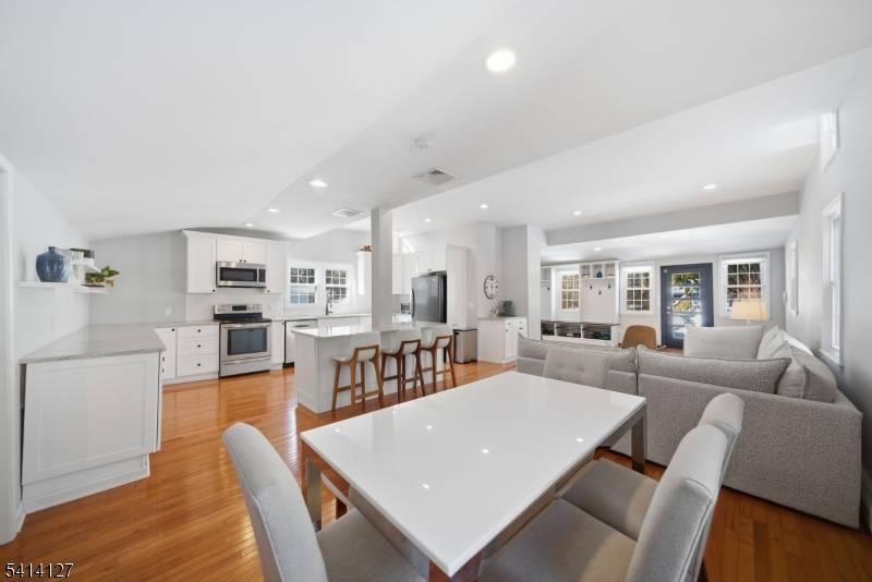 12 OVERLOOK DRIVE, Denville Twp., NJ 07834