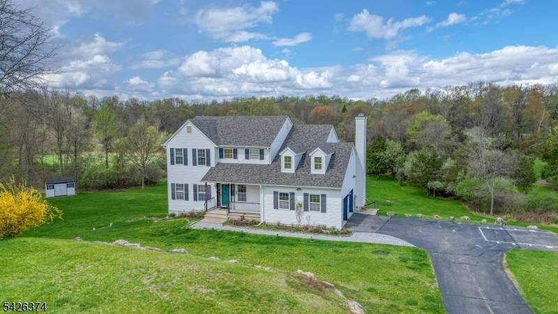 14 Thomas Rd, Lafayette Twp., NJ 07848