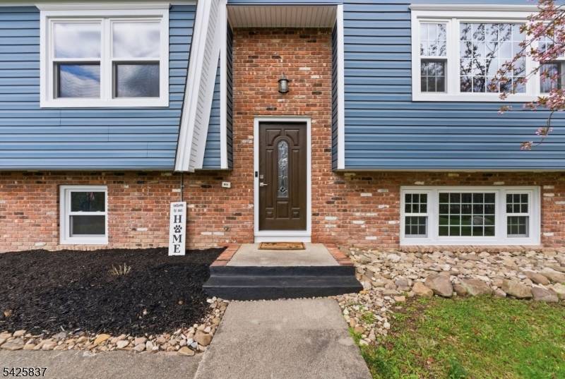 87 Mudtown Rd, Wantage Twp., NJ 07461