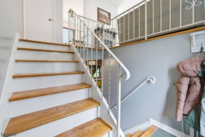 87 Mudtown Rd, Wantage Twp., NJ 07461